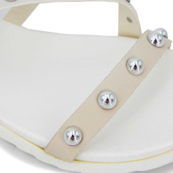 Sandales plates à brides cloutées semelle crantée Femme MARIAMARE marque pas cher prix dégriffés destockage