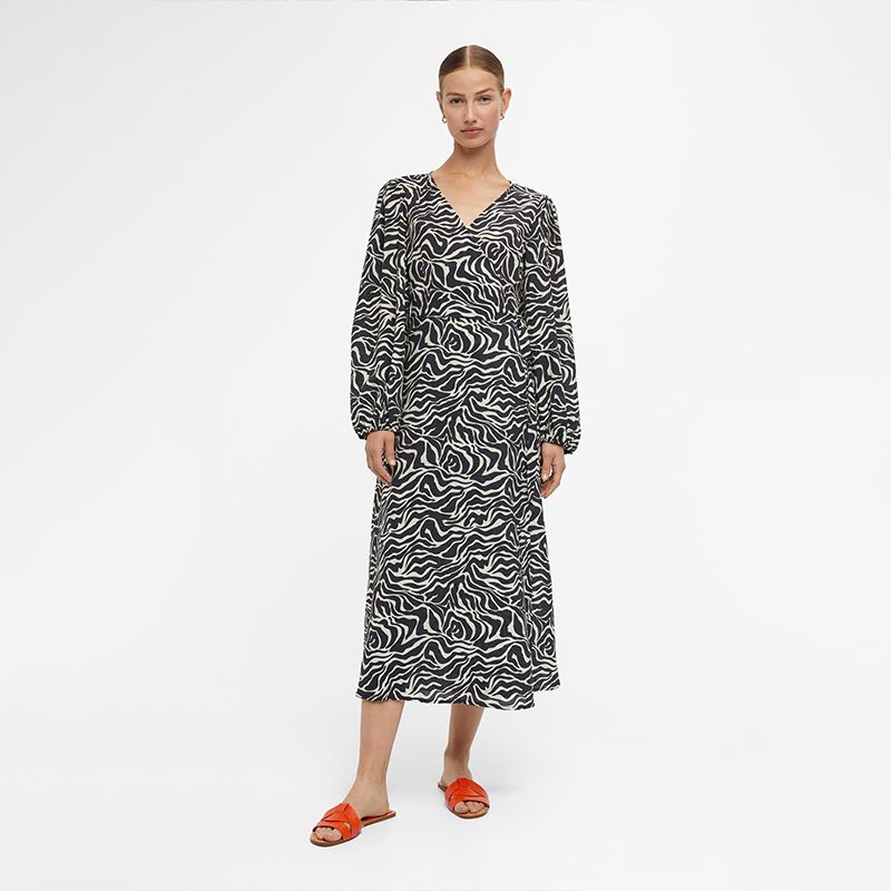 ROBE ML OBJLEONORA NOIR 23039195 4060 ROBE ML OBJLEONORA NOIR 23039195 4060