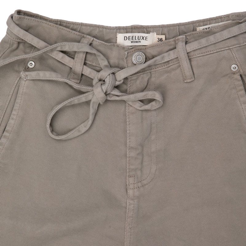 Jeans tilleul dounia 04tj8019w-pl Femme DEELUXE 74 Jeans tilleul dounia 04tj8019w-pl Femme DEELUXE 74