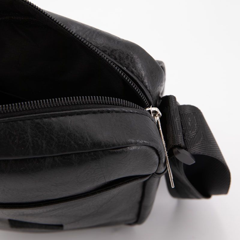 Sacoche bandouliere benicio Homme KAPORAL Sacoche bandouliere benicio Homme KAPORAL