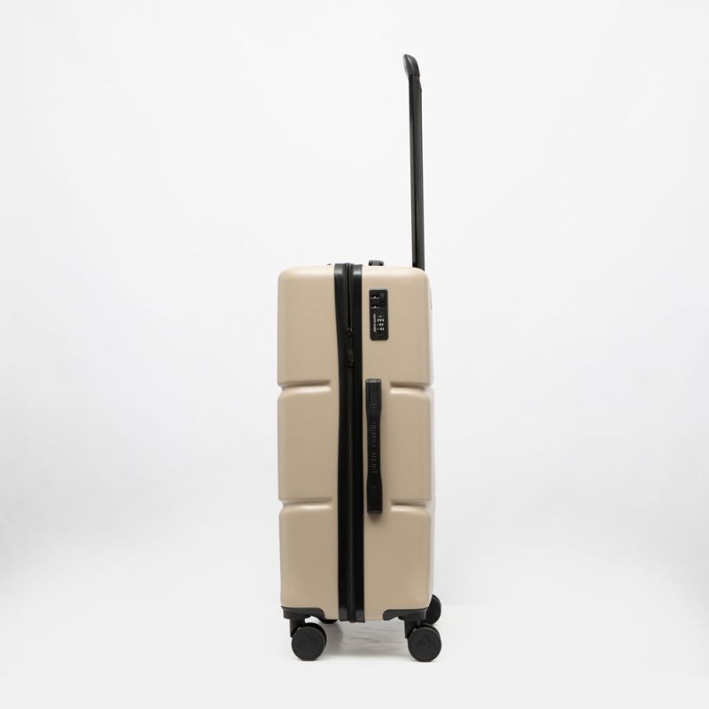 Valise moyenne rigide 4 roues compartiments PIERRE CARDIN