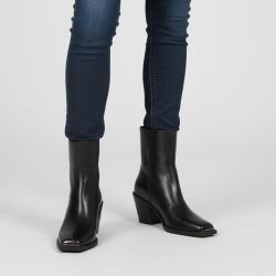 Bottines à talon type santiag noir Femme NOVITA