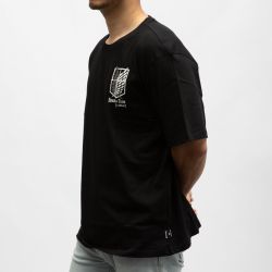 Tee shirt attack des titans capslab cl/aot1/1/tr/emb1 Homme ATTACK DES TITANS