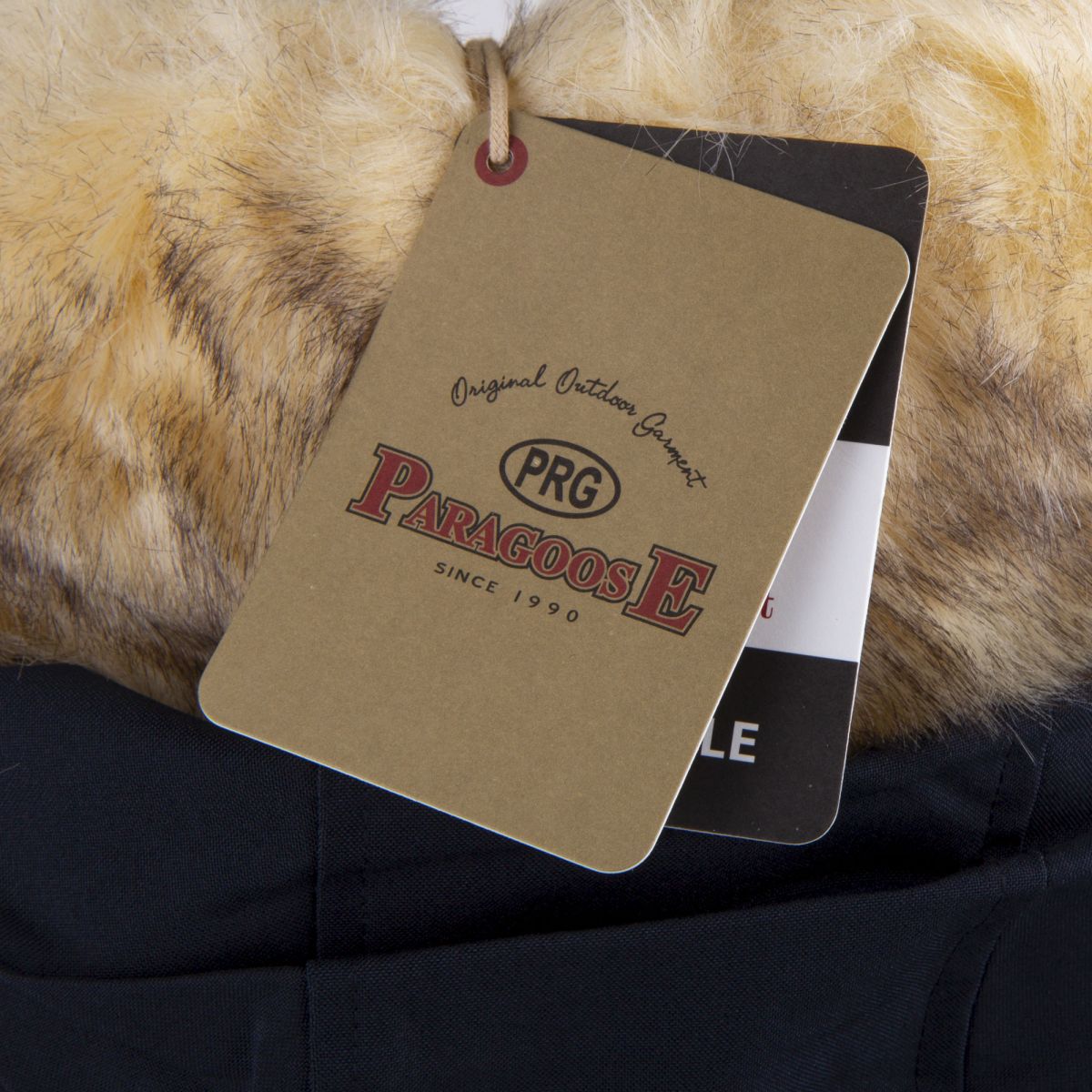Parka imperméable capuche fausse fourrure Femme PARAGOOSE à prix Parka imperméable capuche fausse fourrure Femme PARAGOOSE à prix